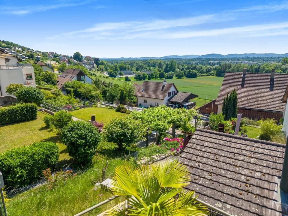 Traumhafte Aussicht und Lebensqualität in Stadtnähe