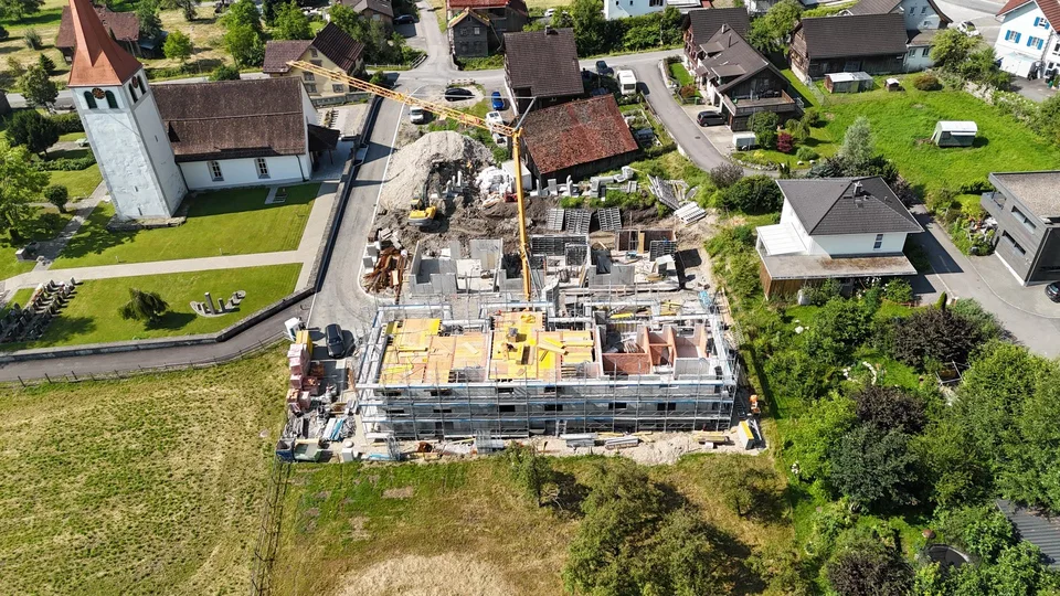 Casa familiare a schiera moderna a Sax in vendita – foto 10 di 23