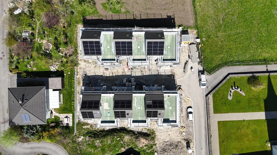 Maison mitoyenne moderne à vendre à Sax