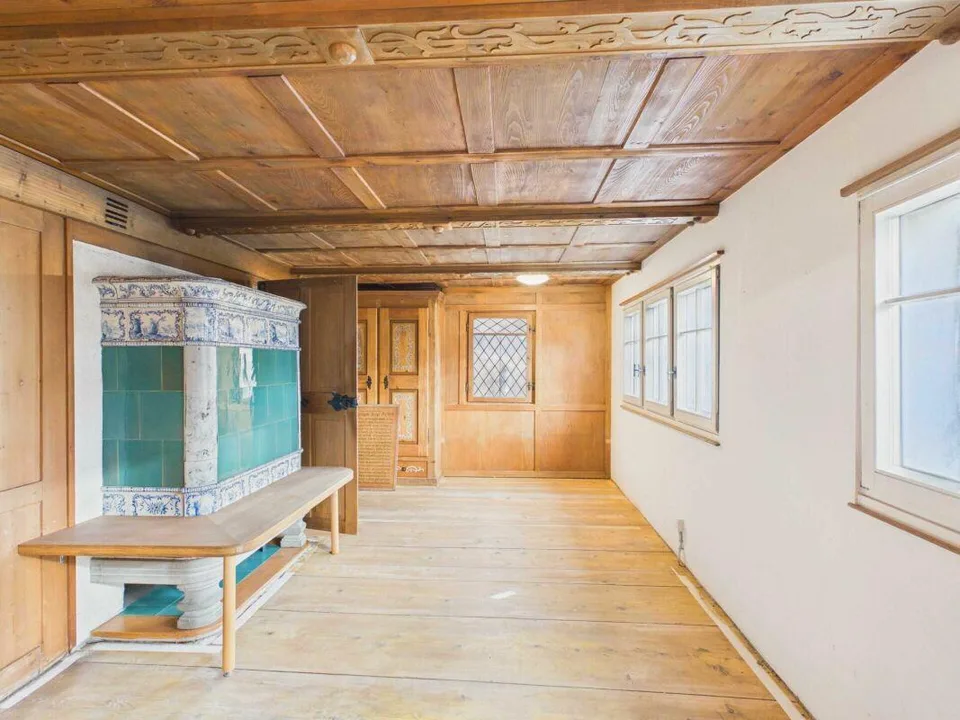 Casa Toggenburg di 4 locali da ristrutturare con locale polivalente e due parcelle di terreno in prato separate – foto 10 di 13