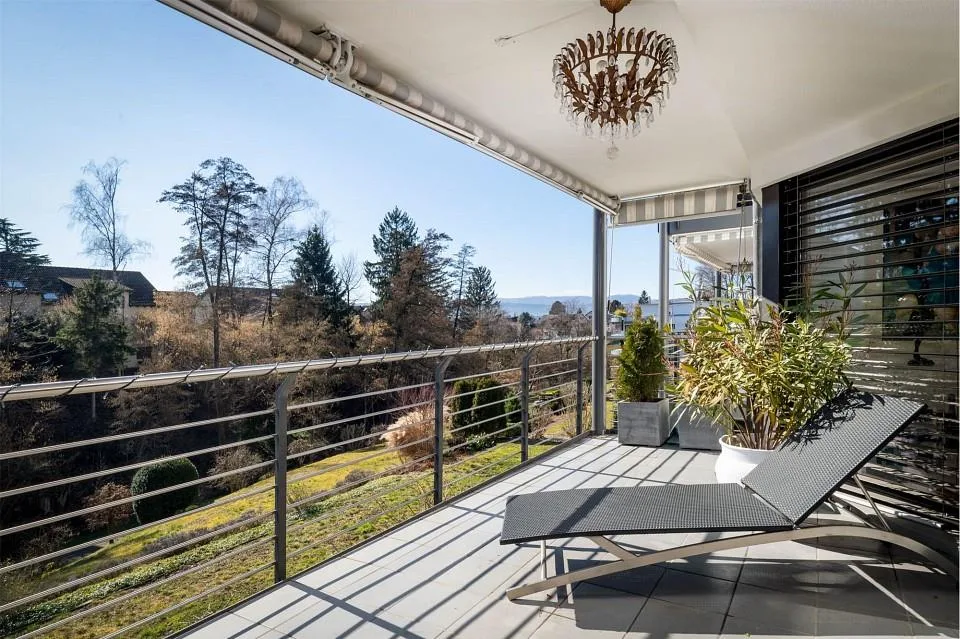 Sonnige Duplexwohnung mit Weitblick