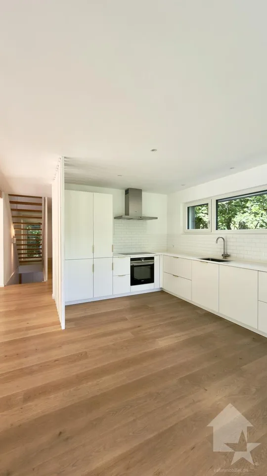 Magnifique villa récente de 6.5 pièces avec garage double