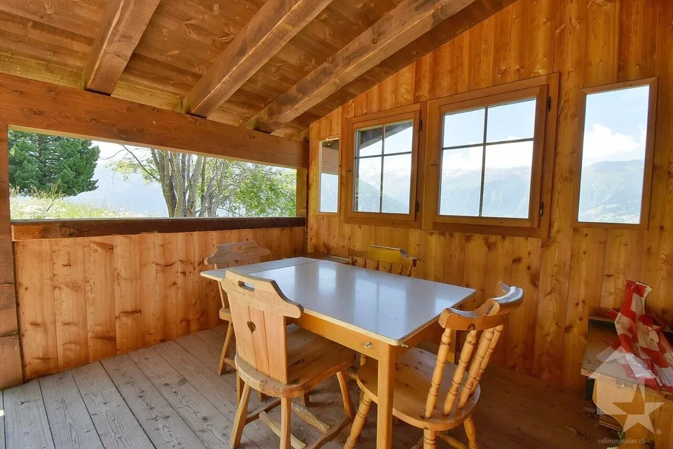 Prächtiges Bergchalet in ruhiger und geräumiger Lage