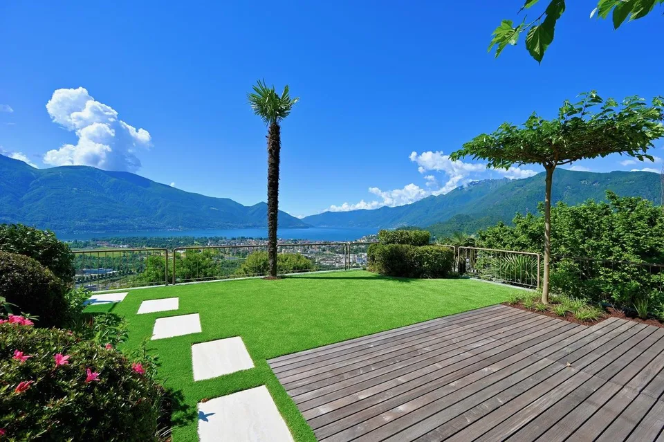 HOLIDAY FLAT - FUNCTION, AESTHETICS AND POETRY
