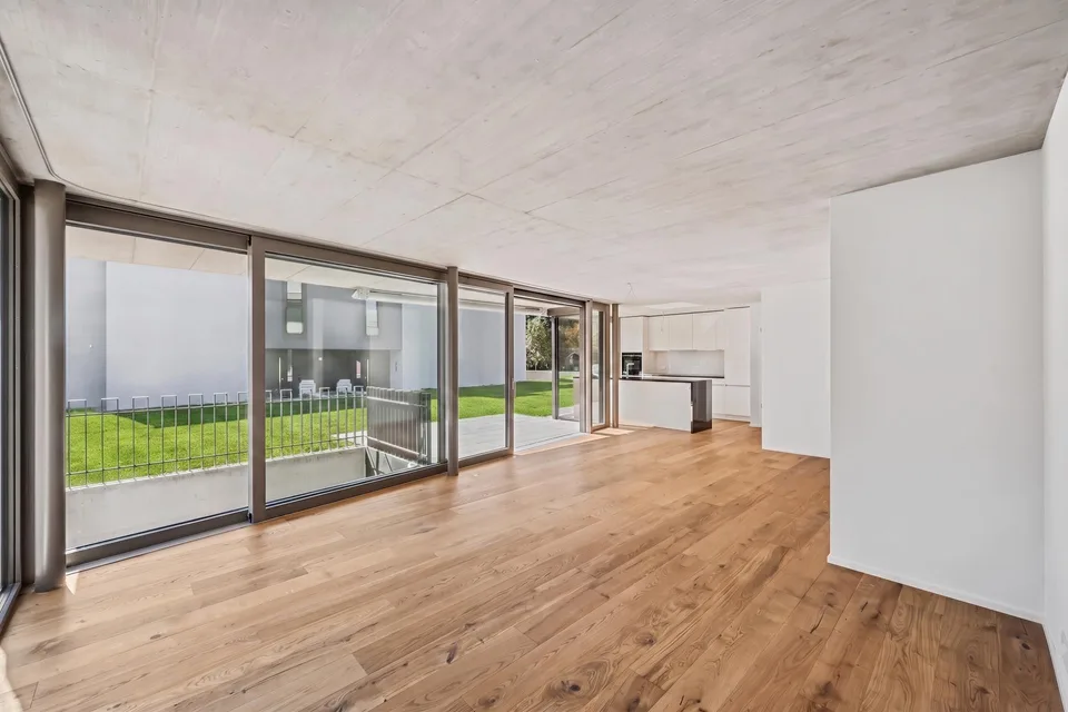 Exclusive living with garden and rooftop terrace