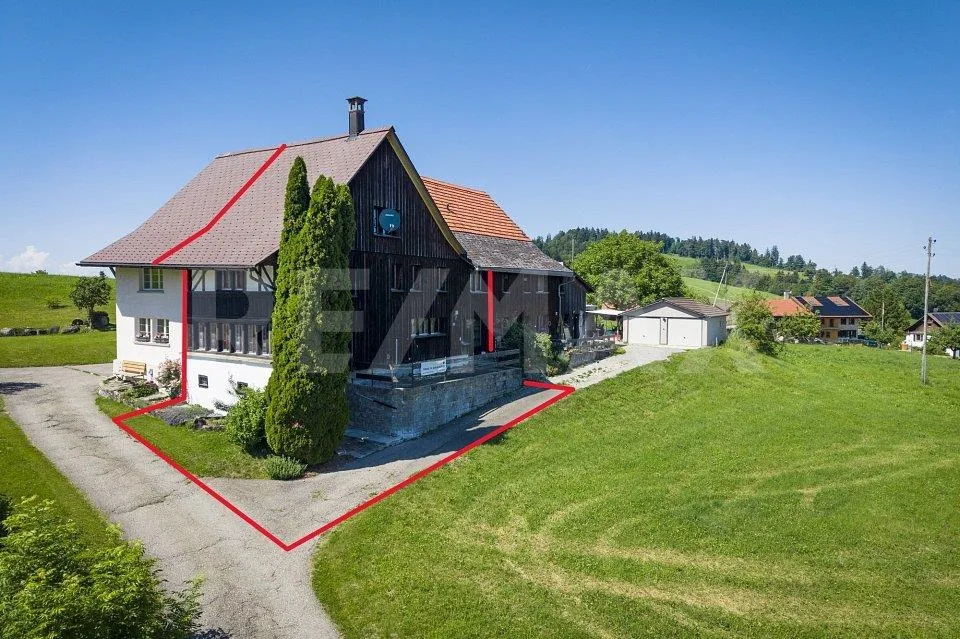 Gemütlich Leben und Geniessen mit Bergsicht in der Gemeinde Bäretswil