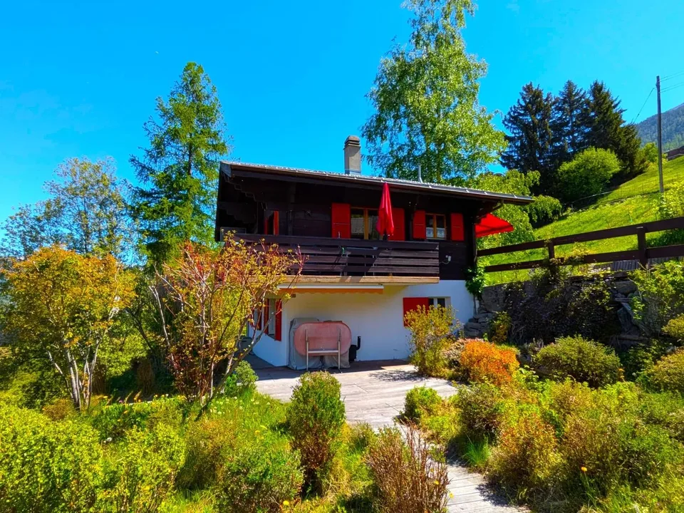 Ferienhaus mit Garage und fantastischem Ausblick