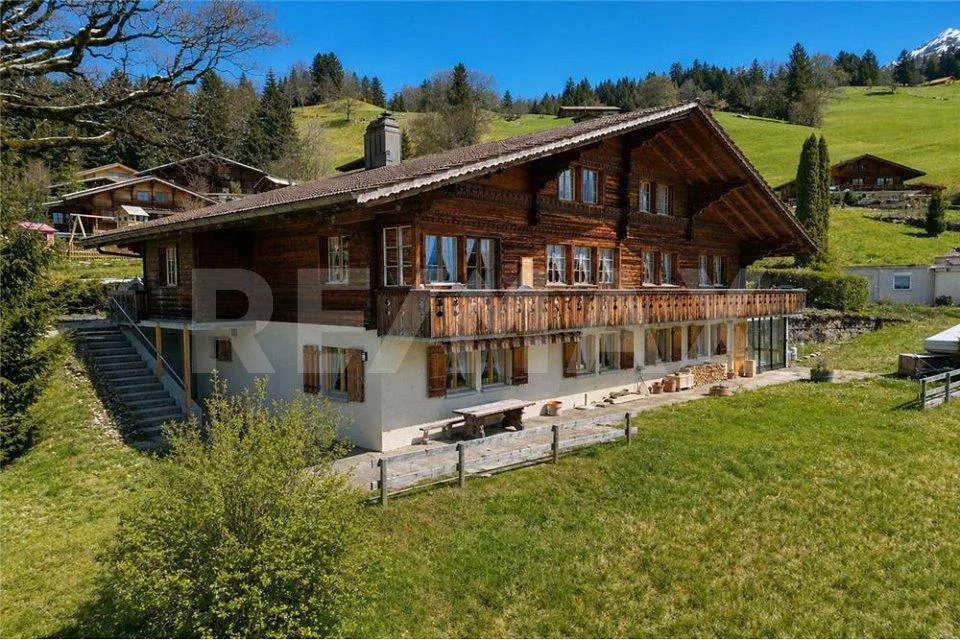 Klein, fein und mit Aussicht - saniertes Studio an ruhiger Lage