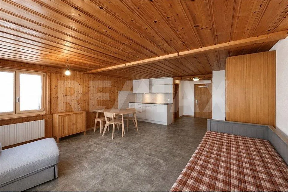 Klein, fein und mit Aussicht - saniertes Studio an ruhiger Lage