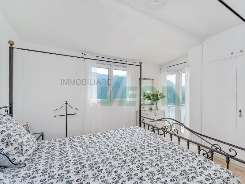 Affascinante proprietà con vista spettacolare e in zona tranquilla – foto 9 di 25