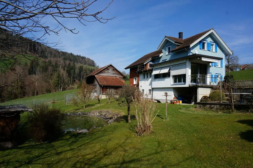 Naturnahes Wohnen mit Aussicht - Einfamilienhaus mit Doppelgarage, ...