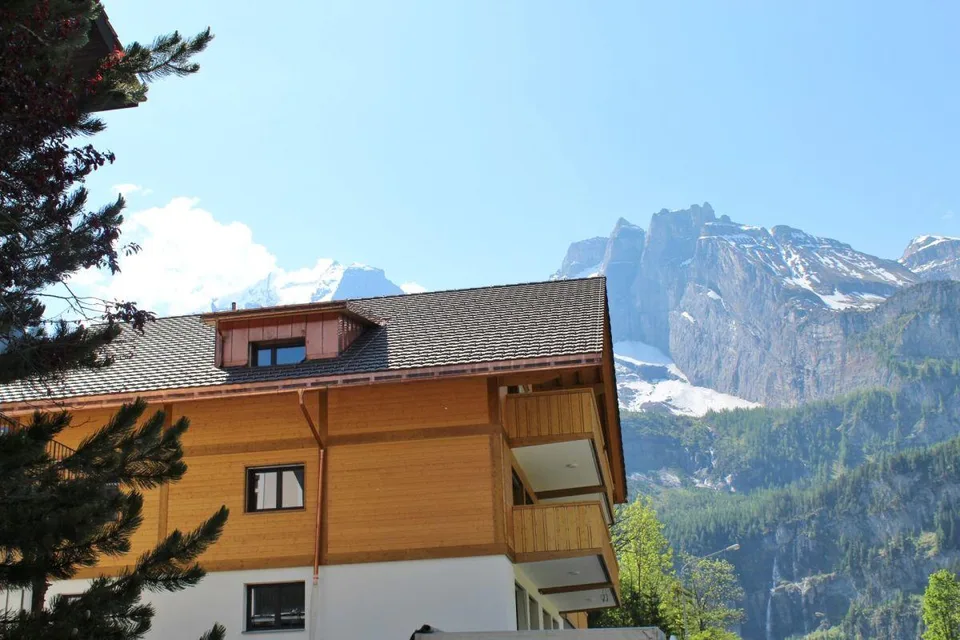 Appartamento di Vacanza Circondato da un Mondo Montano Magico