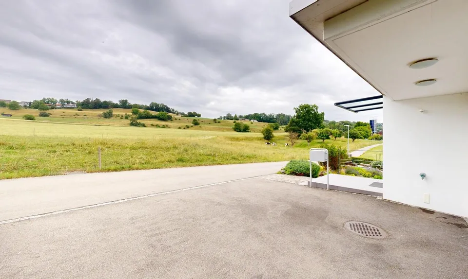 Casa unifamiliare di 6 locali ben curata con vista panoramica a Uesslingen TG