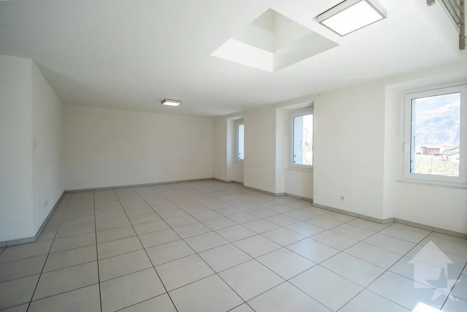 Spacieux duplex de standing de 4.5 pièces au centre de Leytron