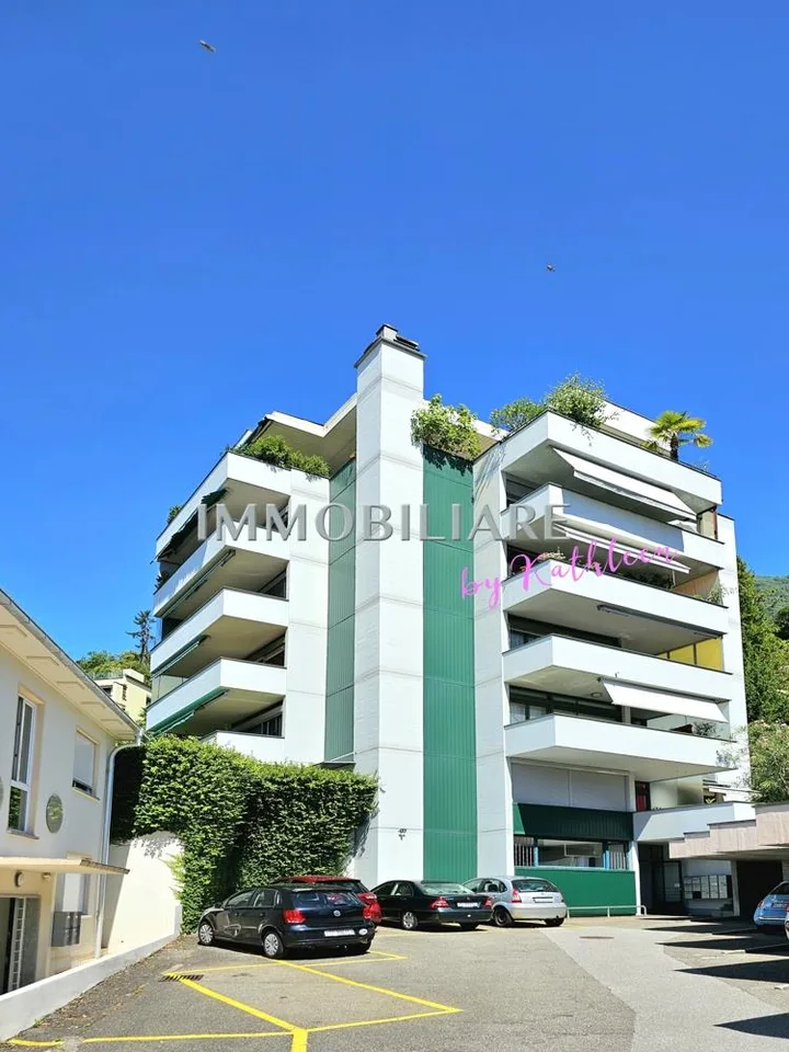 Ferienwohnung mit Seesicht vom Balkon, Kamin und Fussweg zum Bahnhof – photo 16 sur 24