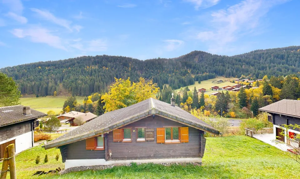 Esclusivo: Chalet di 5 camere con una bella orientamento a sud