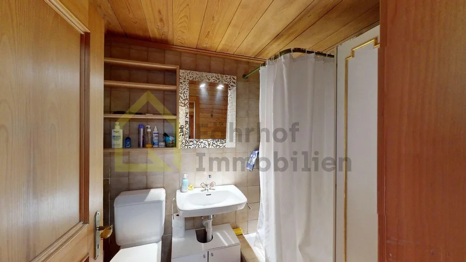 Grande oggetto d'amore con giardino idillico – foto 7 di 19