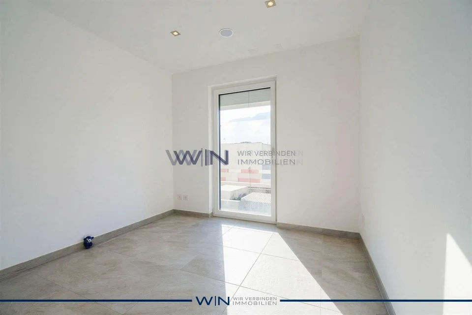 Erstbezug mit Seesicht und 82 m² Terrasse – Foto 12 von 14