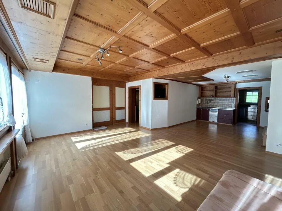 3.5 Zi-Ferienwohnung im Zentrum mit Ausbaupotential
