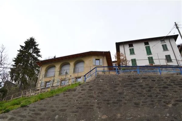 Capriasca: Haus mit 6.5 Zimmern