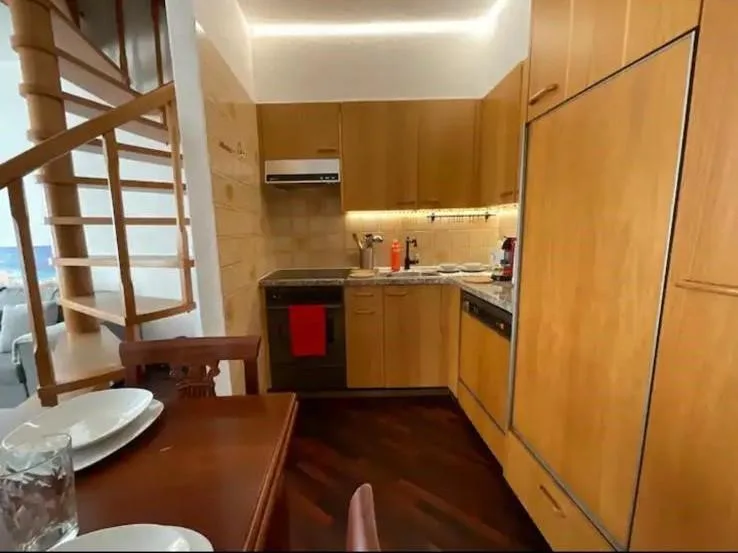 DUPLEX-Wohnung 3.5 mit atemberaubendem Seeblick – Foto 6 von 13