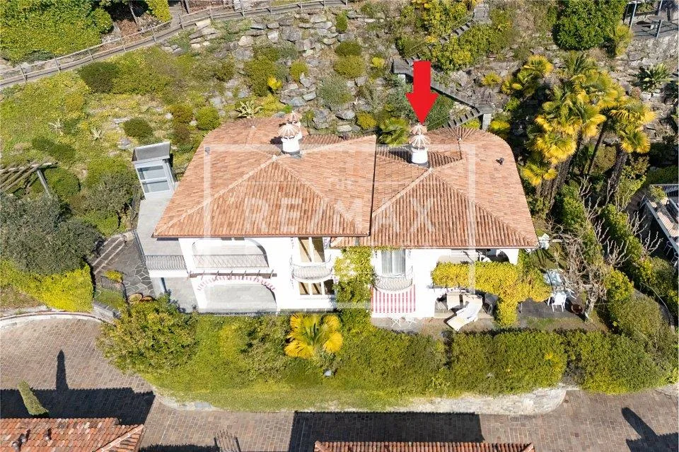 Bella villa con stupenda vista lago ad Ascona