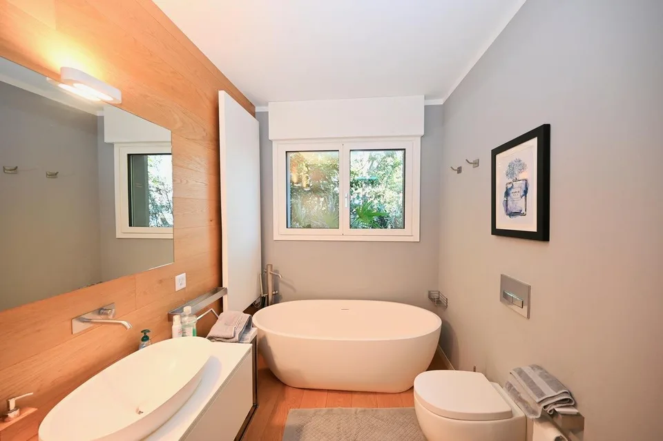 4.5 Zimmer Villa in Vico Morcote – Foto 15 von 23