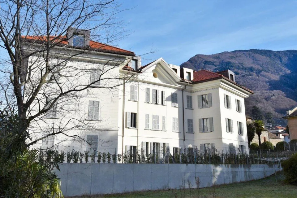 Exklusive 5.5 Zimmer Attikawohnung in historischem Gebäude