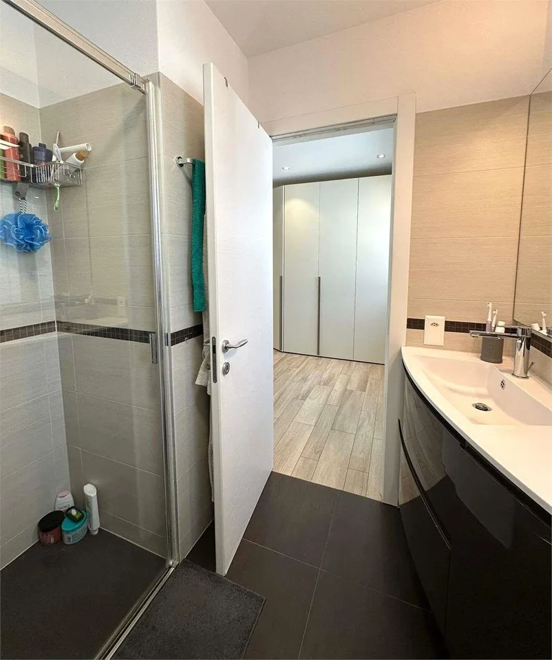 Elegante appartamento 4.5 locali con giardino a Cadempino. – foto 6 di 13