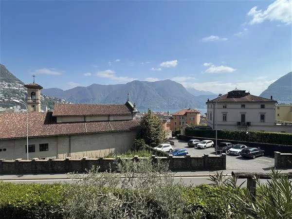 Lugano: 3.5-Zimmer-Wohnung