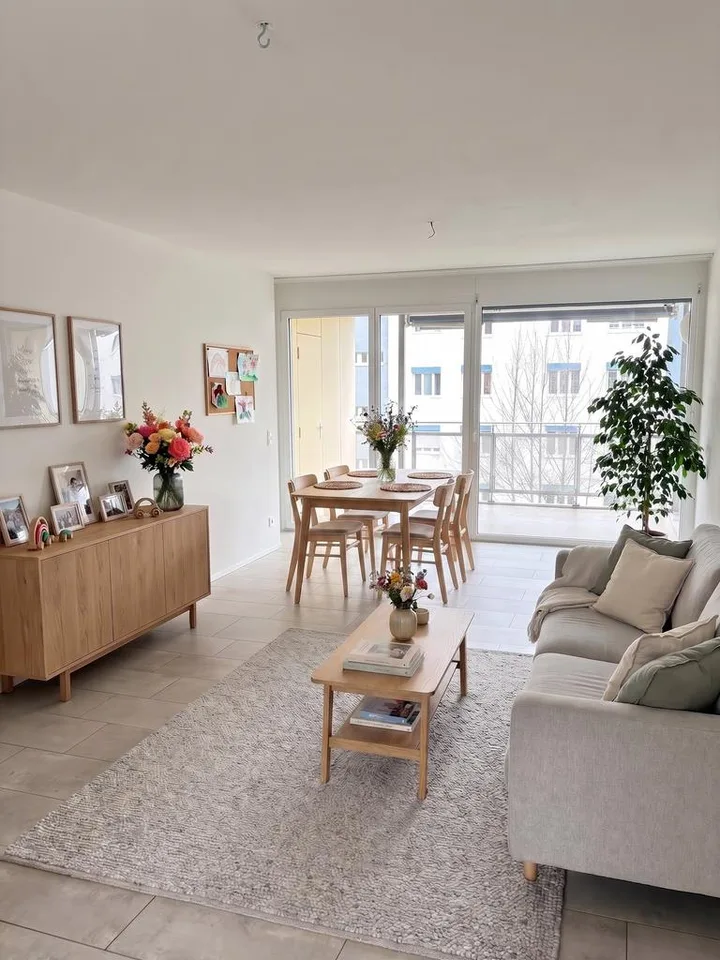 Schöne 5.5 Zimmerwohnung in Zofingen zu vermieten!