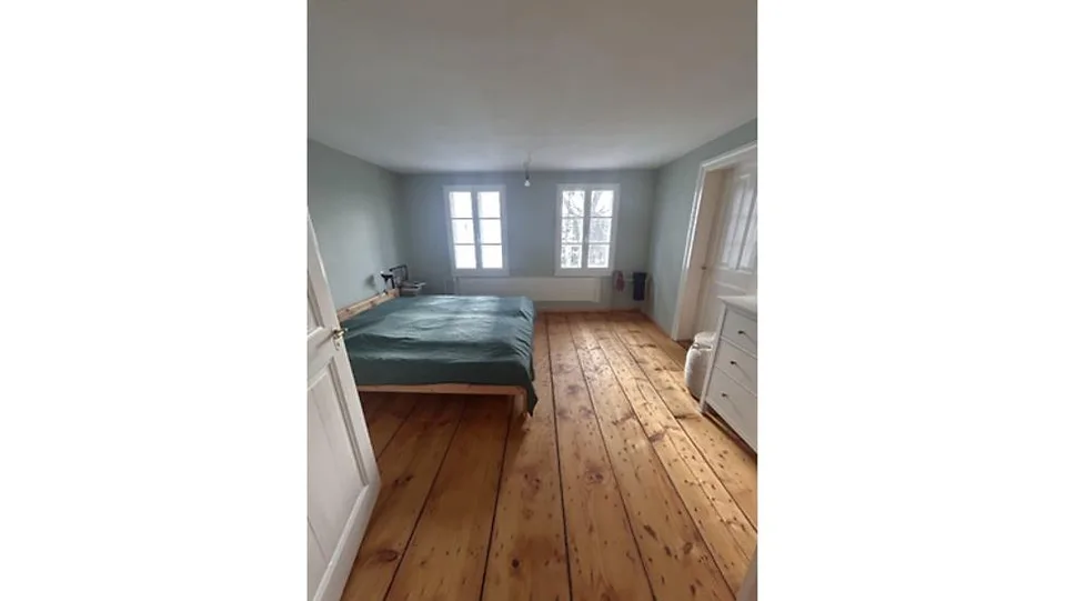 5 ZIMMER-HAUS IN UEBERSTORF (FR), MÖBLIERT, TEMPORÄR