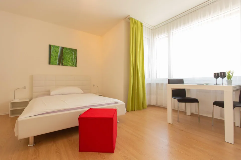 Möblierte 1.5-Zimmer-Wohnung mit Service - Stadtzentrum / Downtown Basel