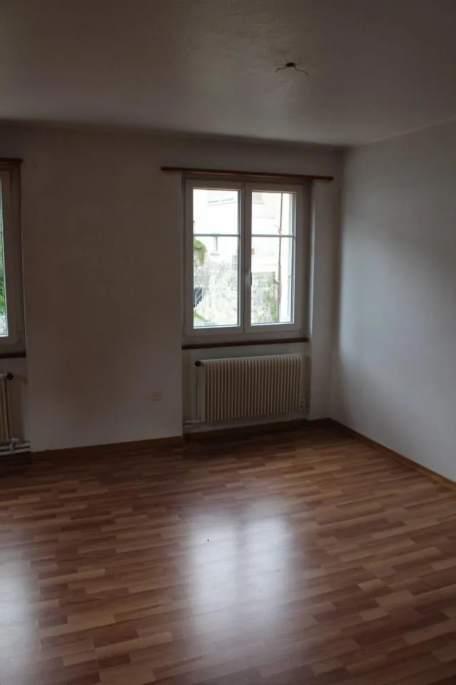 Primo affitto offerto! Appartamento di 2.5 locali nel centro di Moutier