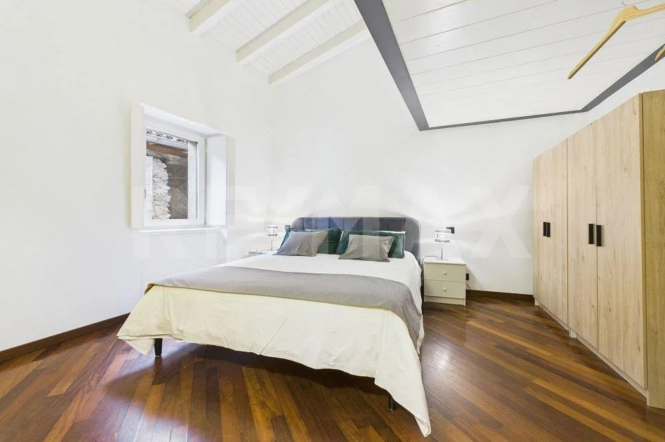 Maisonette esclusiva di 4½ locali a due passi dal Lago di Lugano – foto 10 di 13