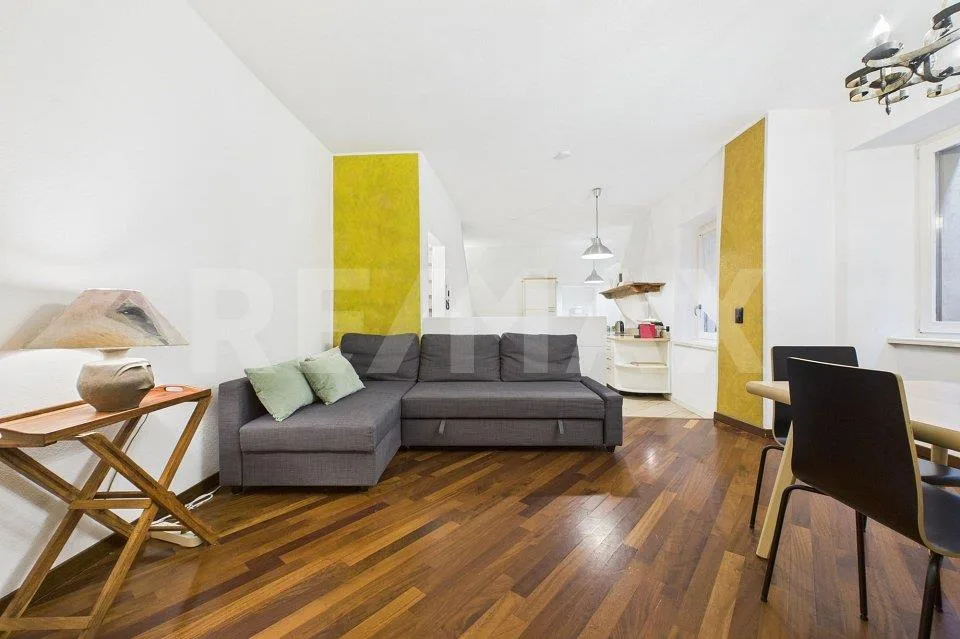 Exklusive 4½-Zimmer-Maisonette in direkter Nähe zum Luganersee