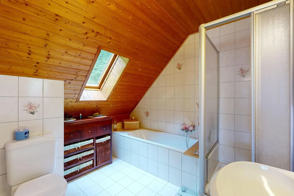 Maison individuelle de 4,5 pièces attrayante dans un emplacement calme et ensoleillé – photo 12 sur 18
