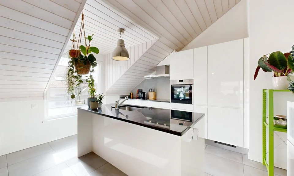 Dernier étage de 145 m², grande terrasse face à la campagne