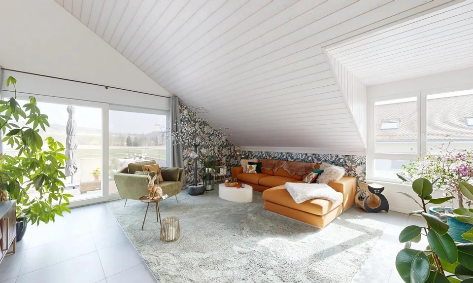 Dernier étage de 145 m², grande terrasse face à la campagne