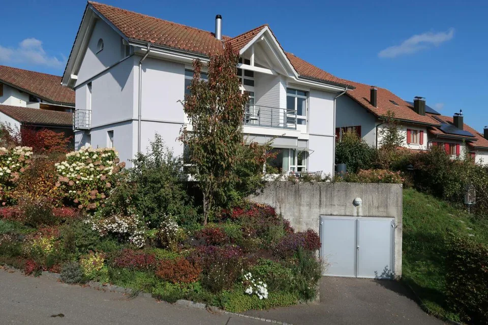 Traumhaus-Alpensicht-Südhang-Ruhe-Naturgarten