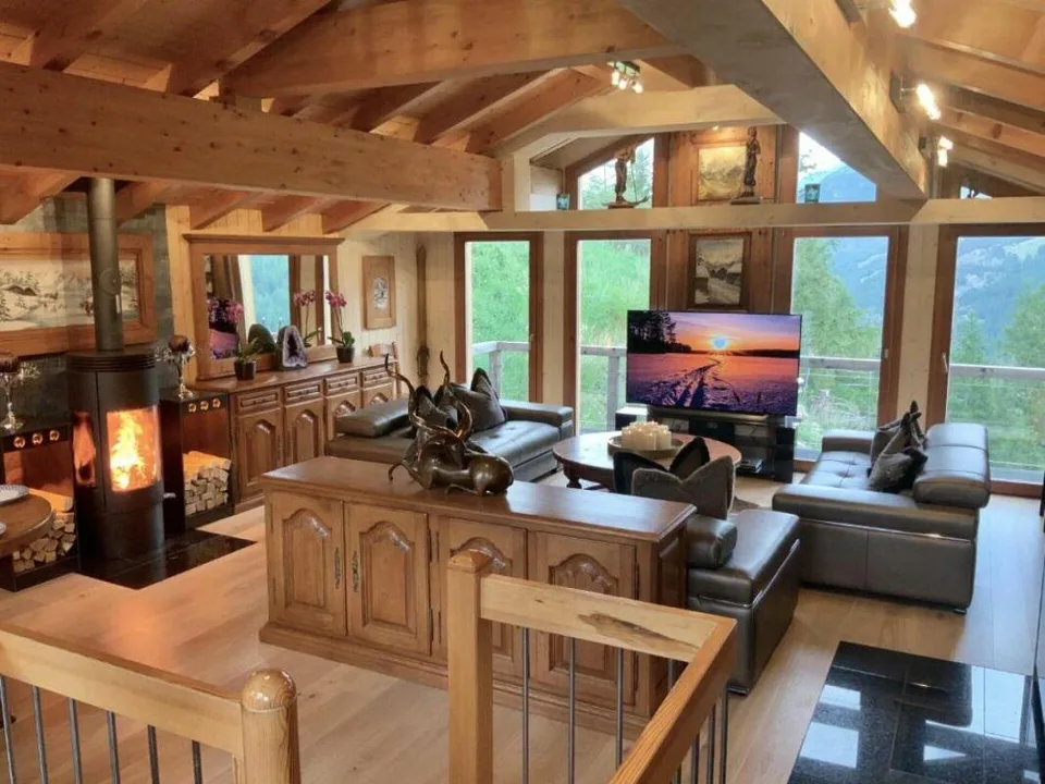 Chalet exclusif sur le côté ensoleillé de Saas-Fee – photo 8 sur 24