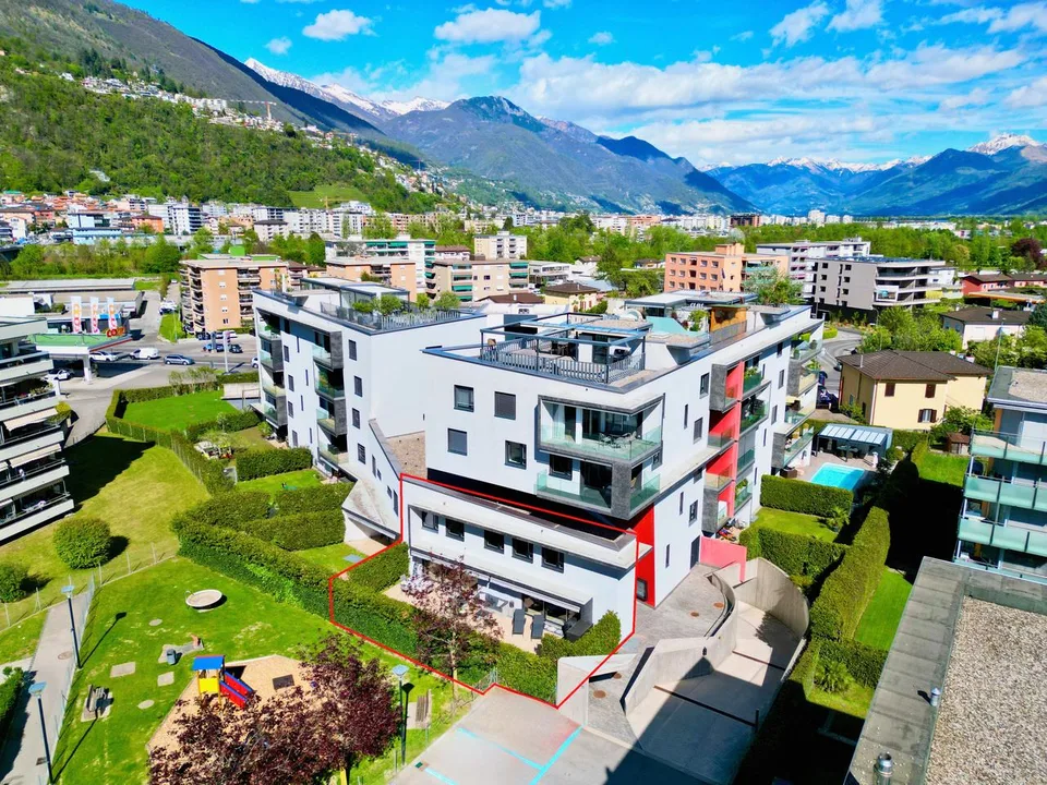 Duplex moderno di 3,5 locali con stato di residenza secondaria e giardino privato