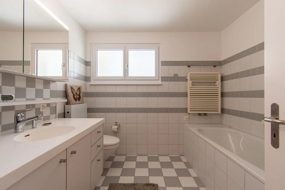 Grosszügiges Wohnen - 5.5 Zimmer mit besonderem Wohngefühl – Foto 14 von 26