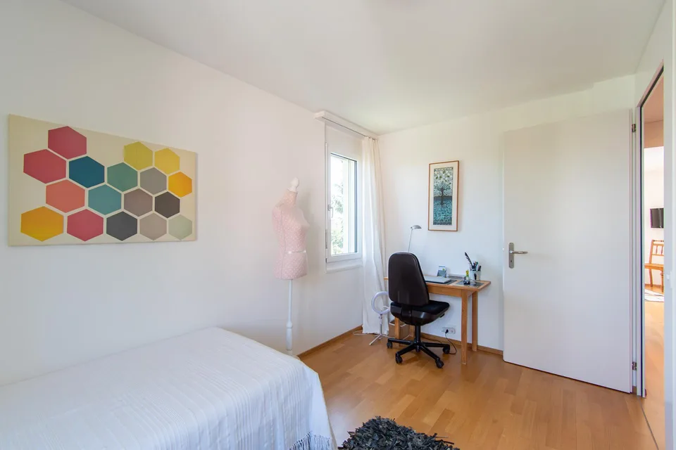 Grosszügiges Wohnen - 5.5 Zimmer mit besonderem Wohngefühl – Foto 18 von 26
