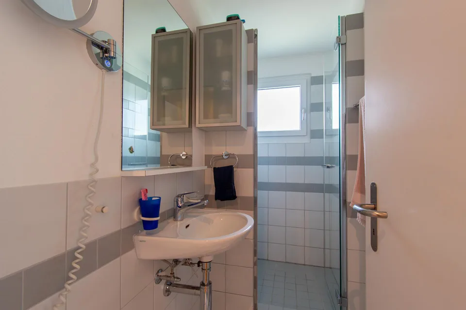 Grosszügiges Wohnen - 5.5 Zimmer mit besonderem Wohngefühl – Foto 16 von 26