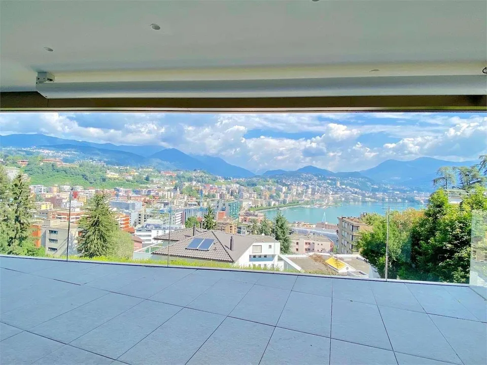 Luxuswohnung mit Seeblick in Paradiso