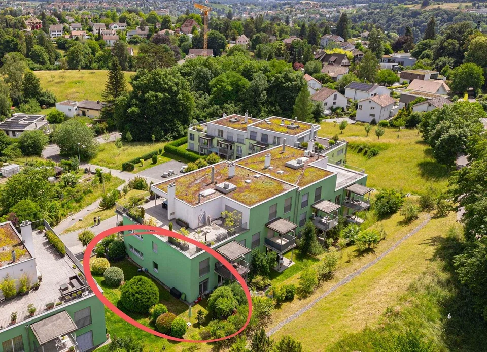 Ampio appartamento di 4.5 locali con balcone e giardino nel quartiere di Breite