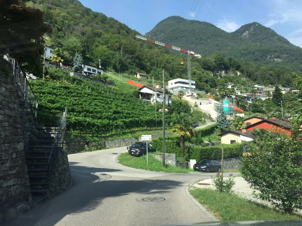 NEUBAU Gartenwohnung - Appartamento 3.5 locali con giardino