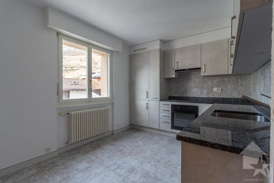 Spacieux appartement traversant 3.5 pièces idéalement situé – Foto 15 von 16