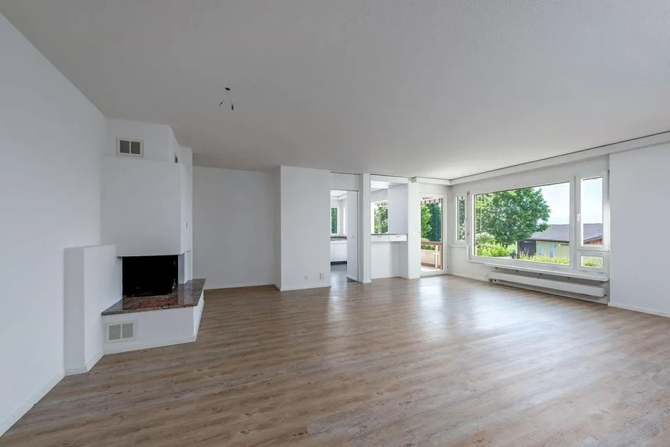 Grosszügige Familienwohnung nahe Sportplatz Herrliberg